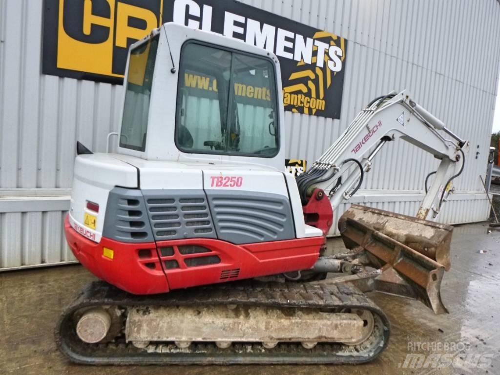 Takeuchi TB250 Miniescavatori