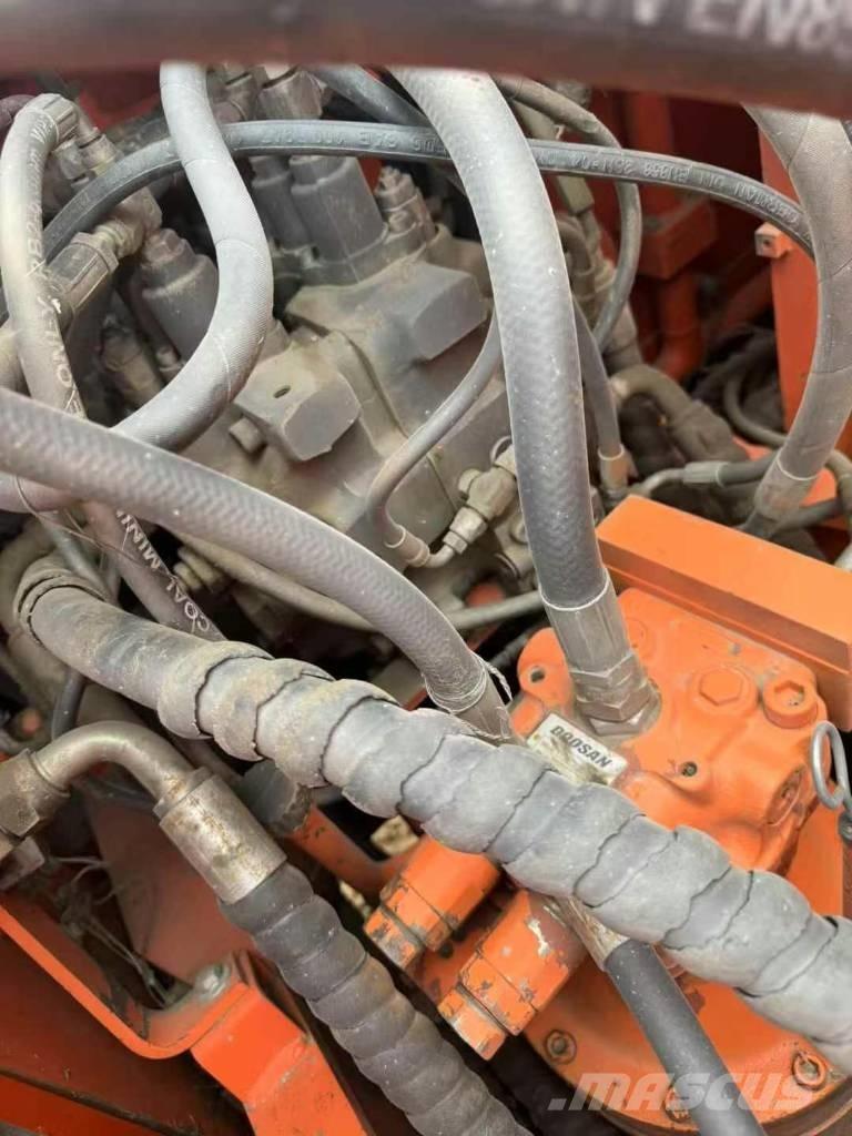 Doosan dx150 Escavatori cingolati