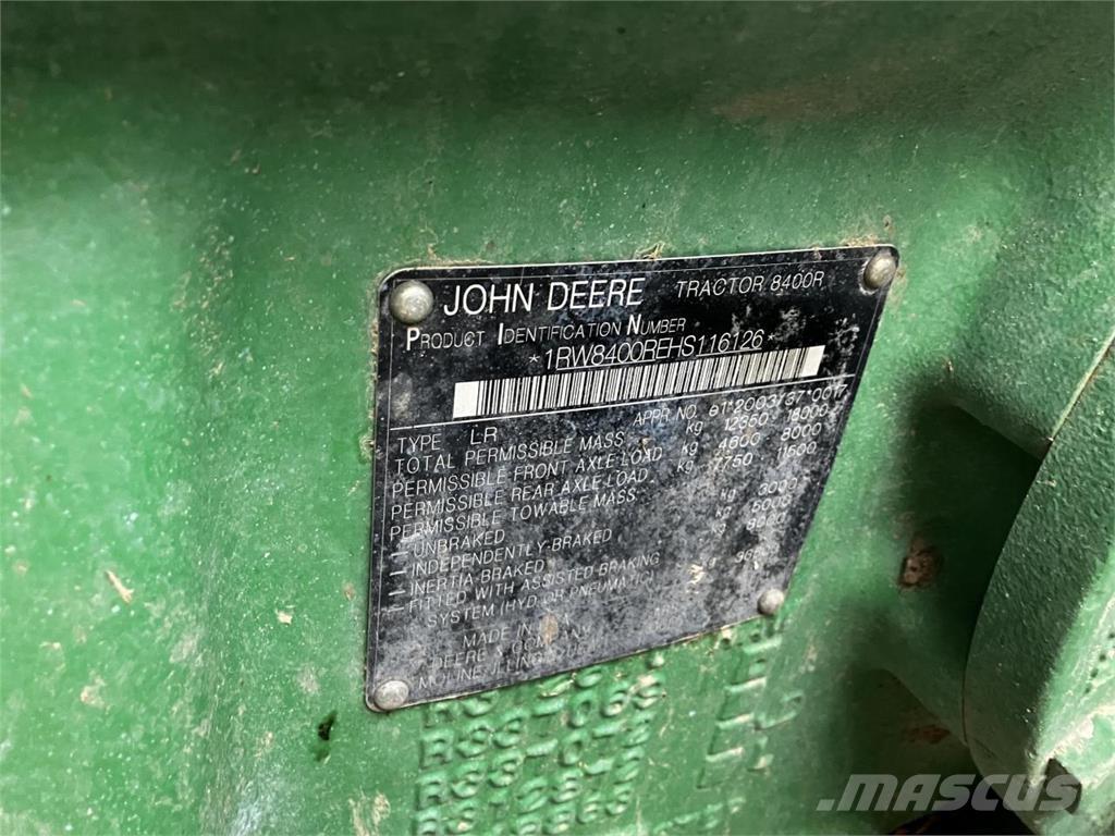 John Deere 8400R Trattori