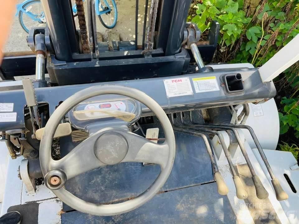 TCM FD100Z8 Carrelli elevatori diesel