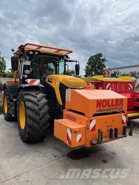 JCB Fastrac 4220 Trattori
