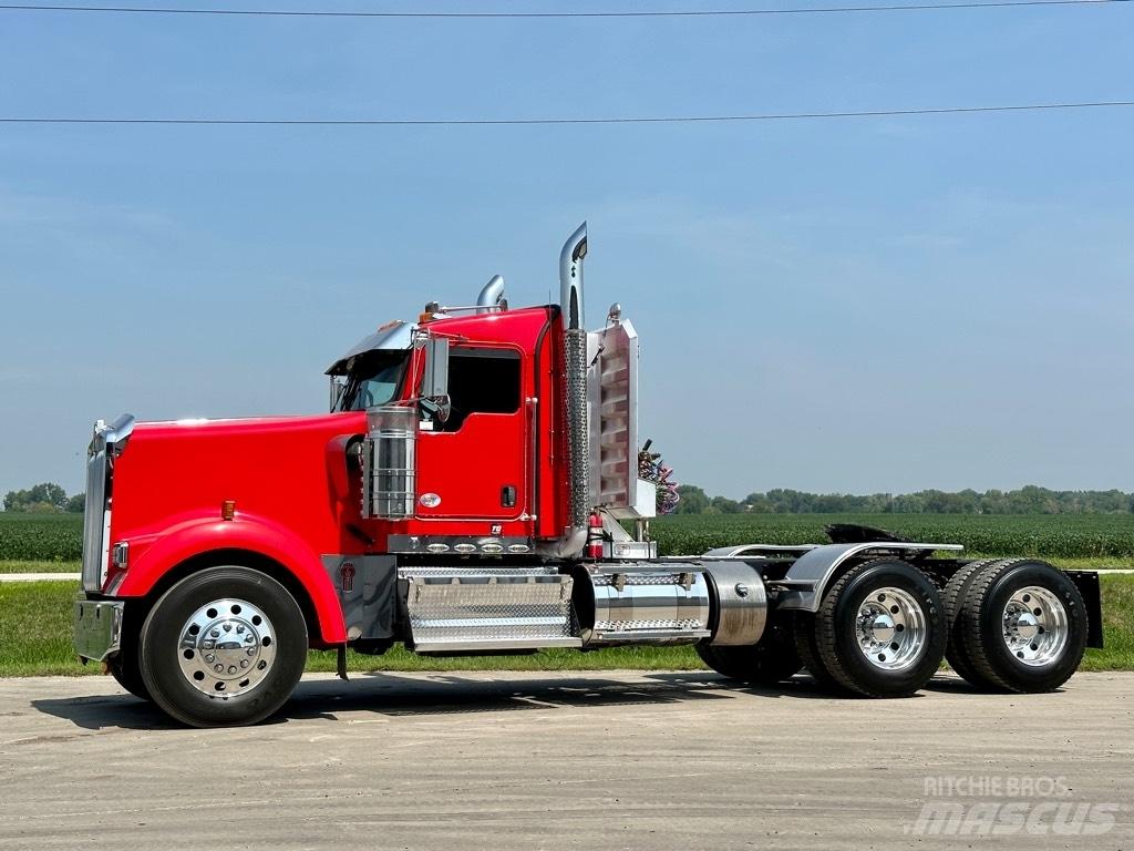 Kenworth W900 Motrici e Trattori Stradali