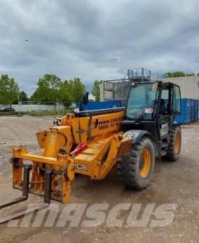 JCB 540-140 Sollevatori telescopici
