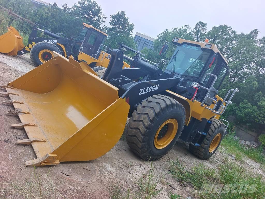XCMG ZL50GN Pale gommate