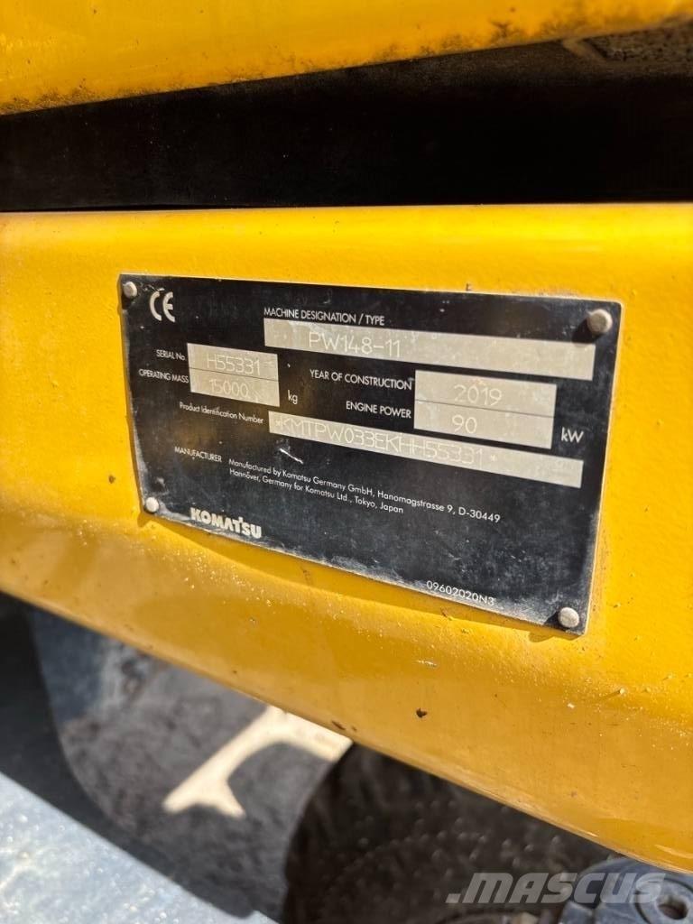 Komatsu PW 148-11 Escavatori gommati