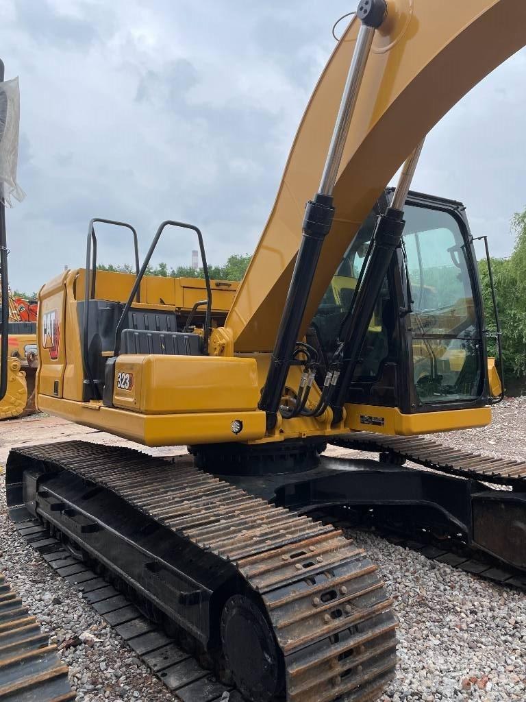 CAT CAT323GX Escavatori medi 7t - 12t