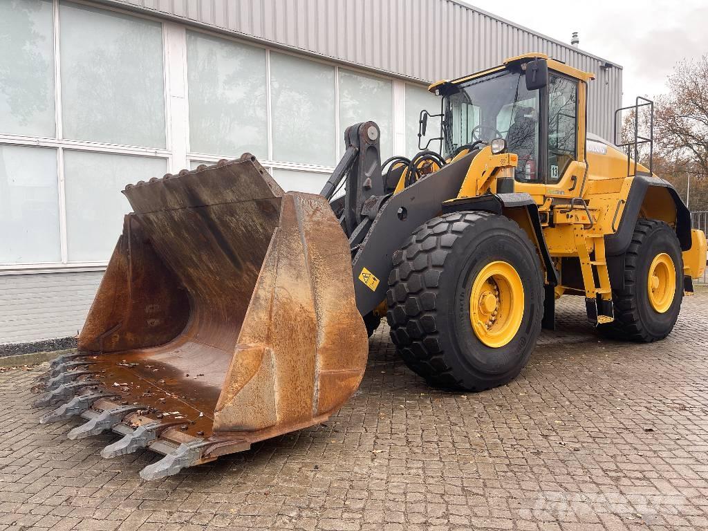 Volvo L 180 H Pale gommate