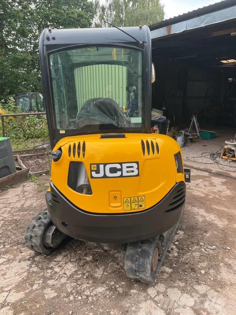 JCB 8026 CTS Miniescavatori