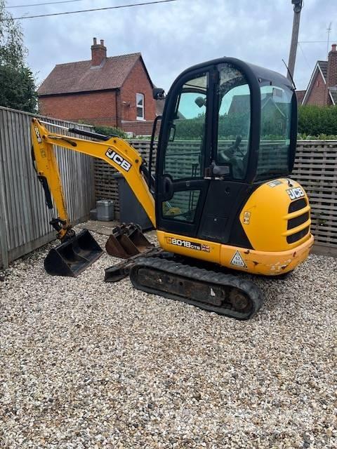 JCB 8018 CTS Miniescavatori