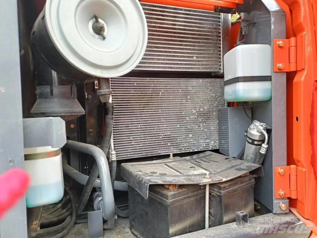 Hitachi ZX 120-6 Miniescavatori