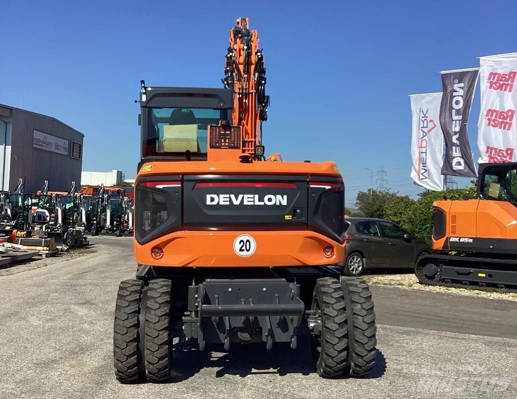Develon DX100W-7 Escavatori gommati