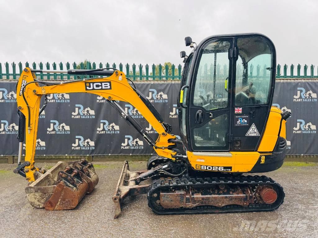 JCB 8026 CTS Miniescavatori