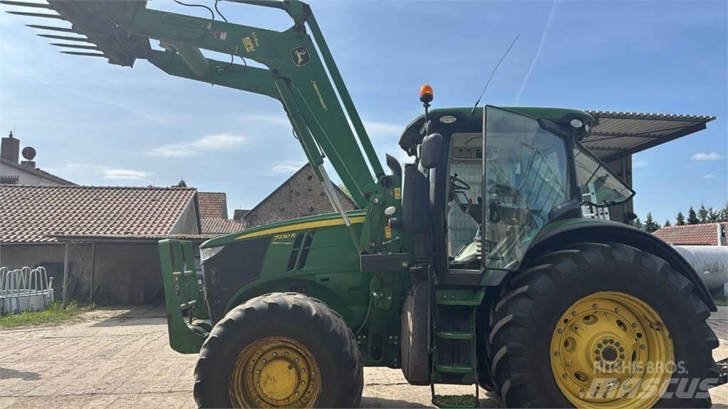 John Deere 7230 r Trattori