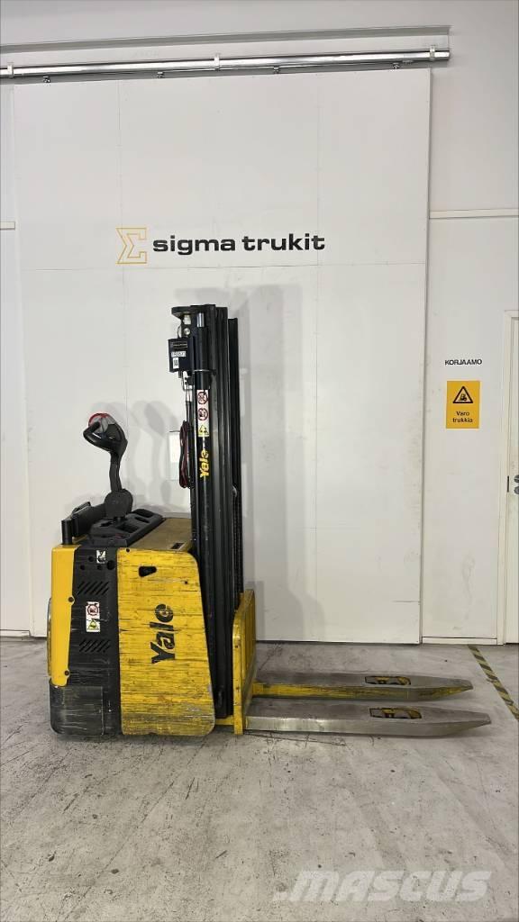 Yale MS 12 X Carelli stoccatori  automatici-usati