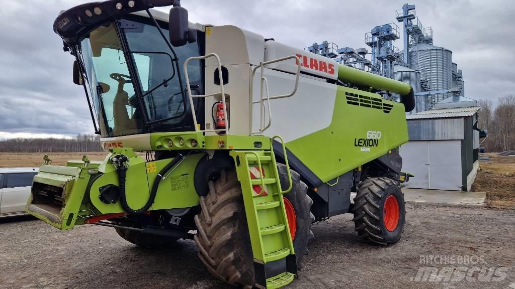 CLAAS Lexion 660 Mietitrebbiatrici