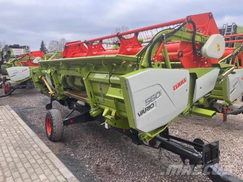 CLAAS TRION 520 Mietitrebbiatrici