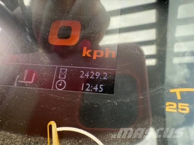 JCB 540-140 Sollevatori telescopici