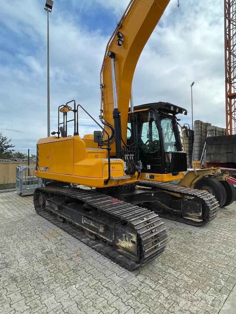 JCB 220 X LC Escavatori cingolati