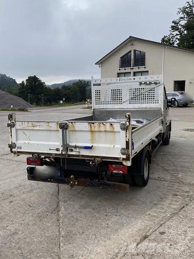 Iveco 35C18 Camion ribaltabili