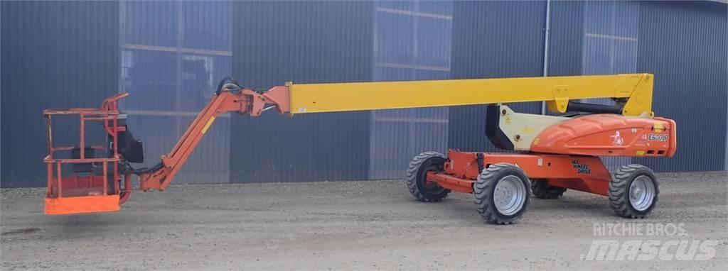 JLG E600JP Piattaforme a braccio articolato
