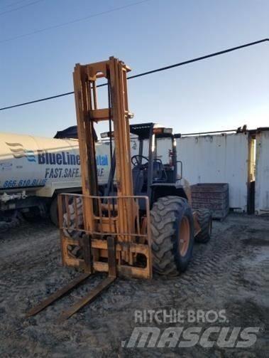 CASE 586H Elevatore per esterni