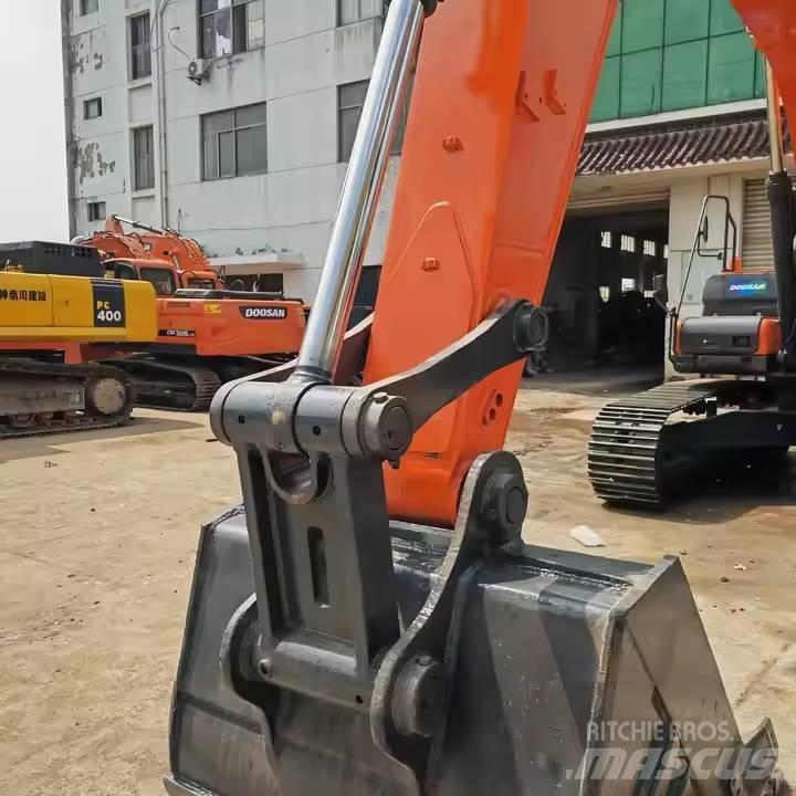 Doosan DX340LC-9C Escavatori cingolati