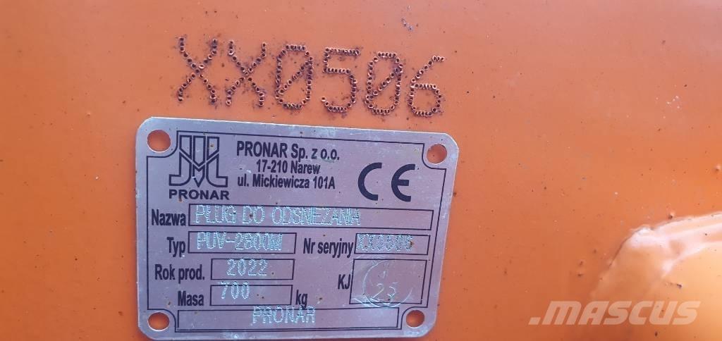 Pronar PUV 2800 M Lame spazzaneve e aratri