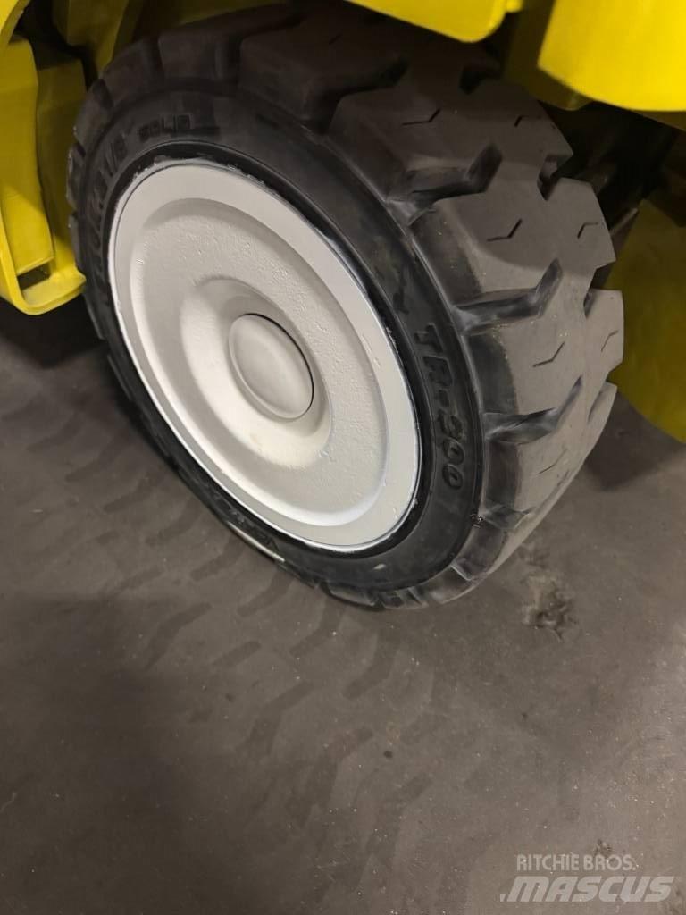 Yale ERC080 Carrelli elevatori elettrici