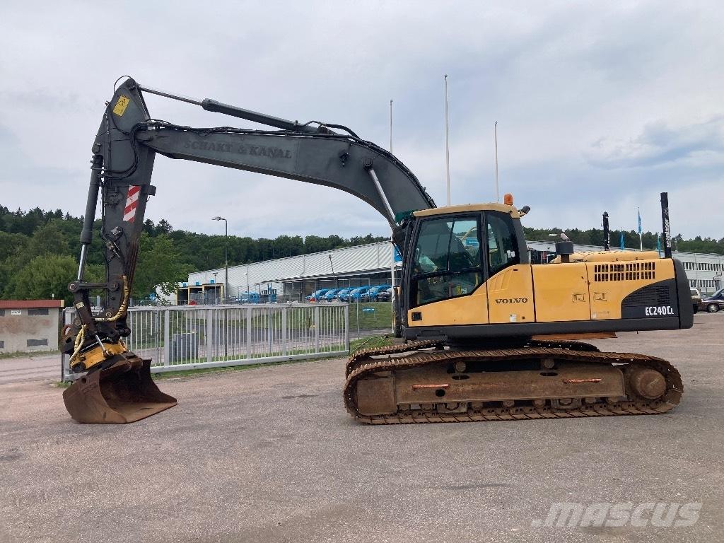 Volvo EC 240 C L Escavatori cingolati