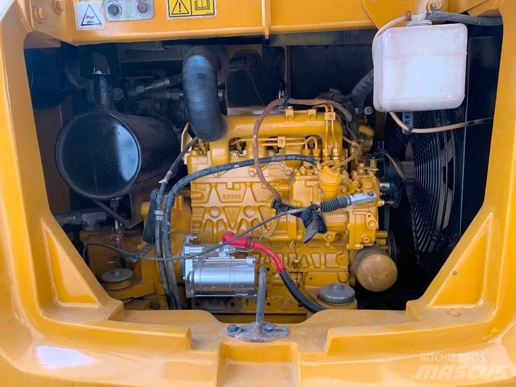CAT 305.5E2 Escavatori cingolati