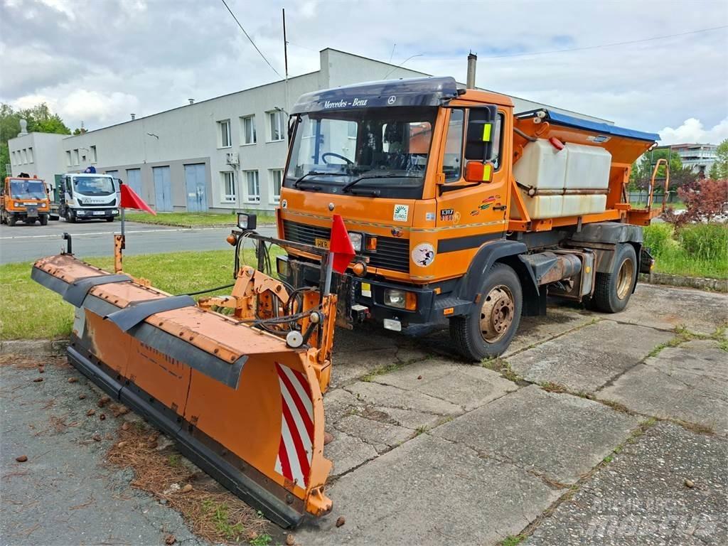 Mercedes-Benz 1317 Autocabinati