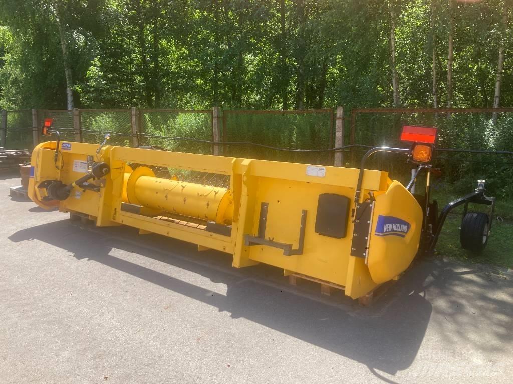 New Holland 790 CP Mietitrebbiatrici