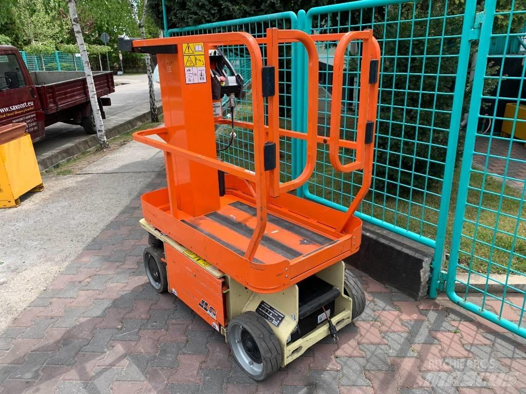 JLG 1230ES      V-3373 Sollevatori verticali