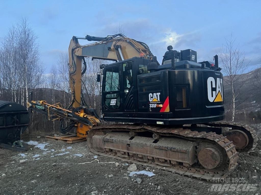 CAT 335 F L CR Perforatrici di superficie
