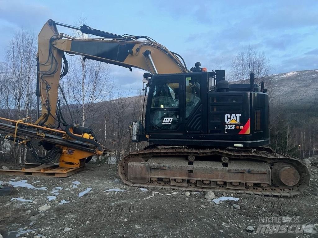 CAT 335 F L CR Perforatrici di superficie