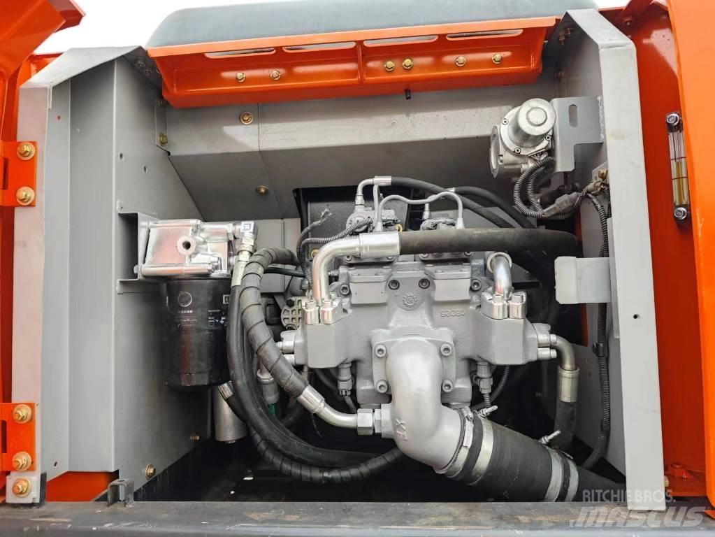 Hitachi ZX 200-6 Escavatori cingolati