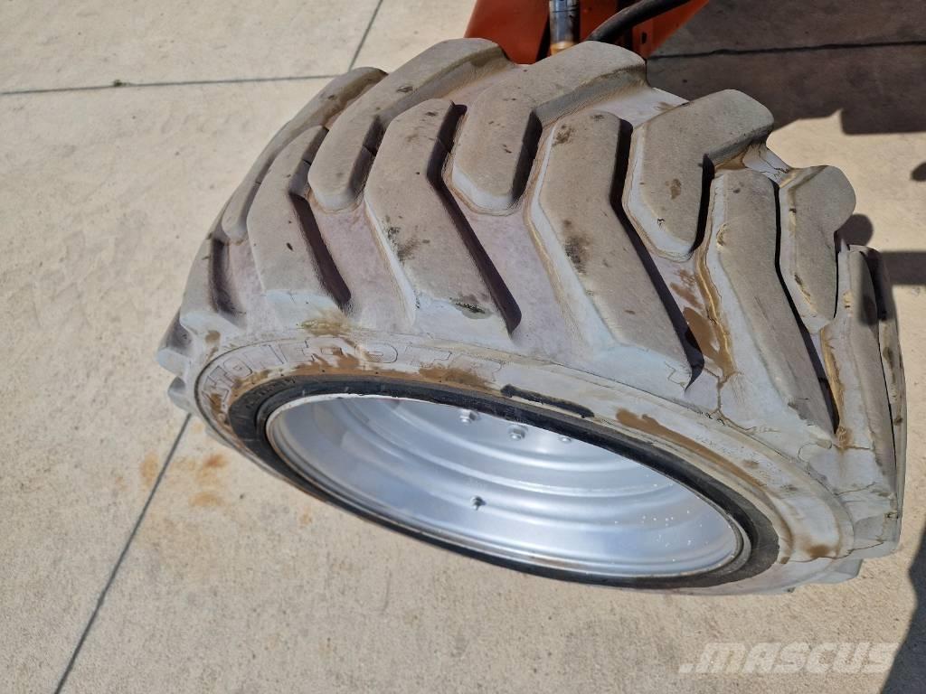 JLG M 600 JP R335 Piattaforme a braccio articolato