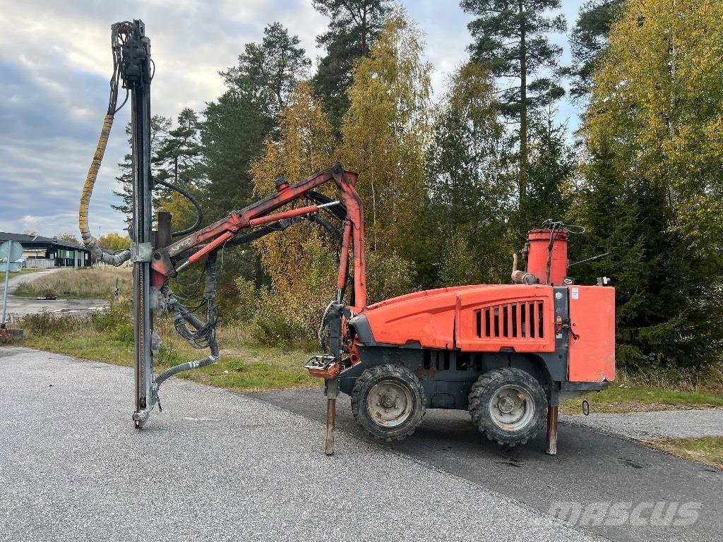 Sandvik DC 125R Perforatrici di superficie