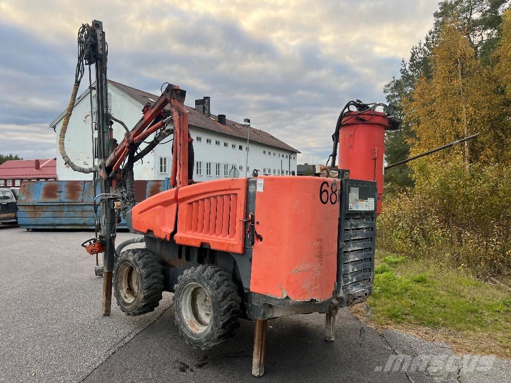 Sandvik DC 125R Perforatrici di superficie