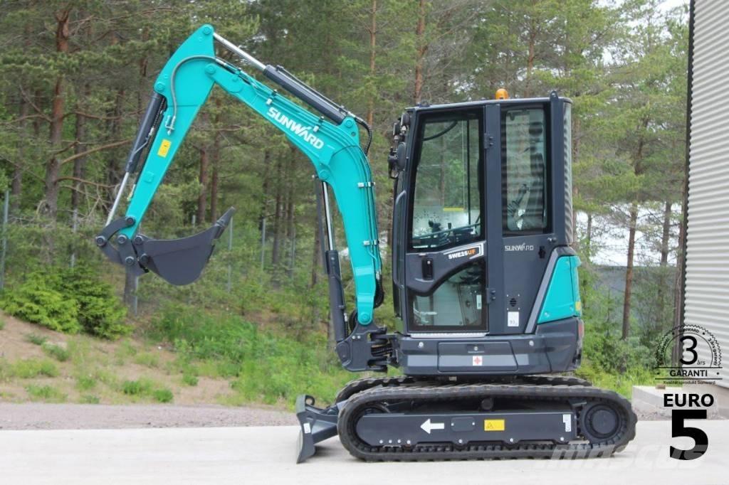 Sunward SWE 25 UF Miniescavatori