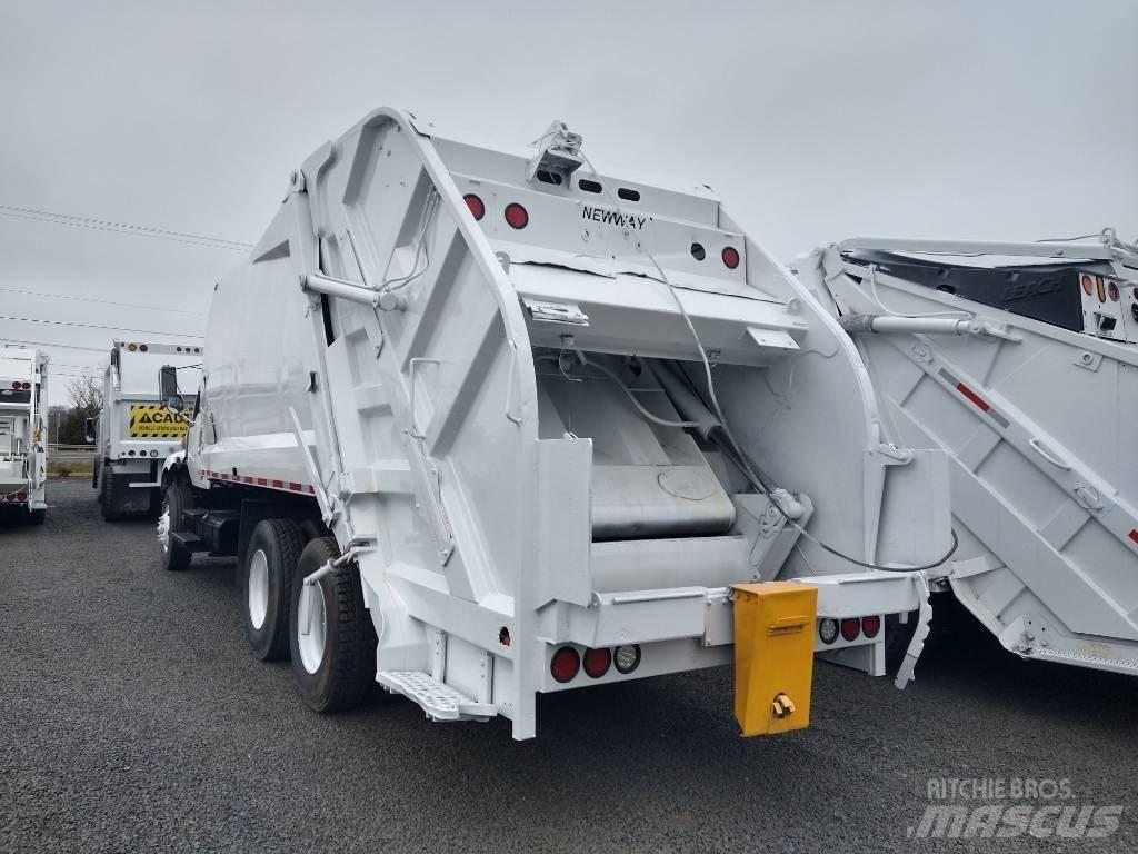 Sterling Acterra Camion dei rifiuti