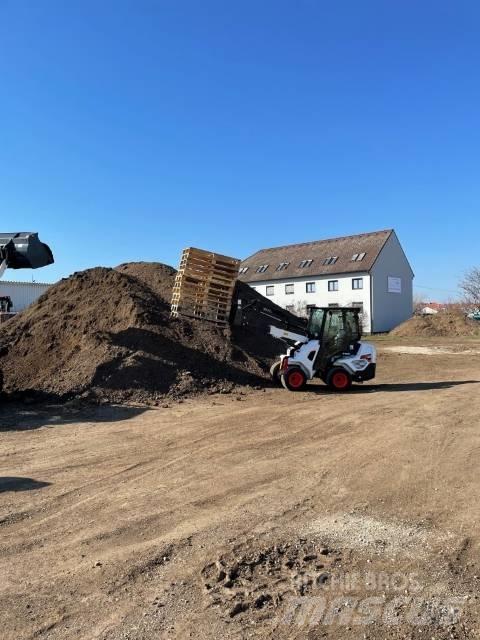 Bobcat L28 Pale gommate