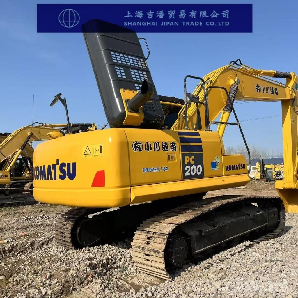 Komatsu PC 200-8 Escavatori cingolati
