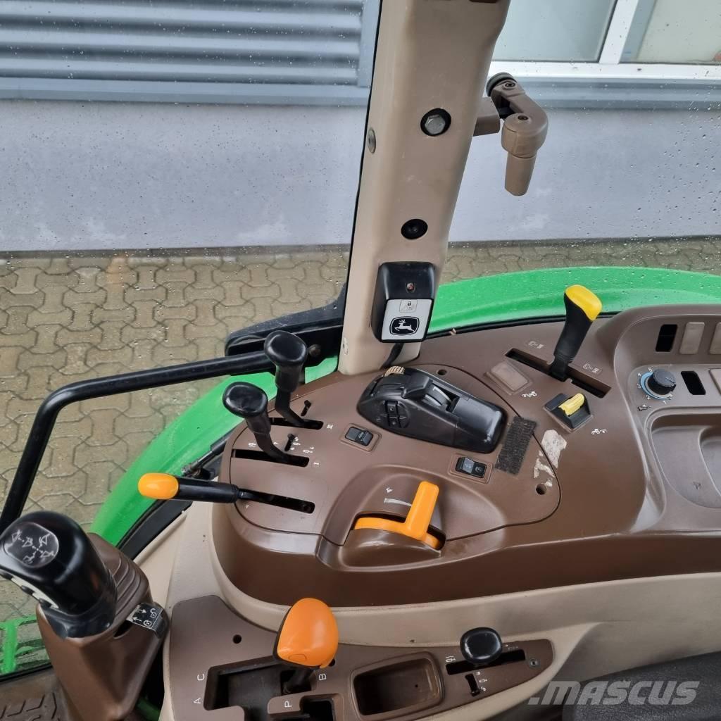John Deere 5720 Trattori