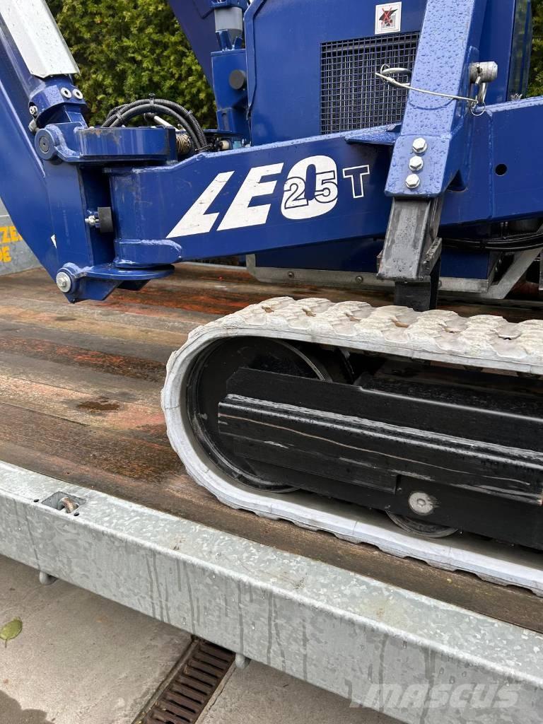 Teupen Leo 25T Piattaforme a braccio telescopico