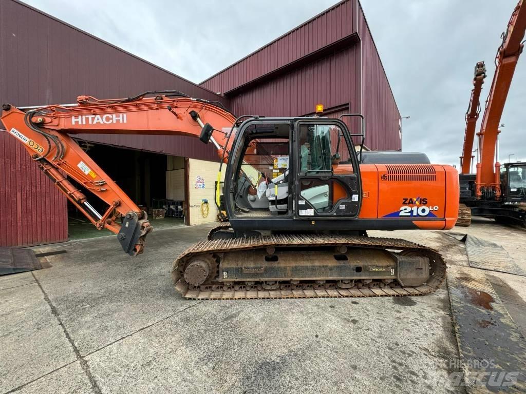 Hitachi ZX 210 LC-6 Escavatori cingolati