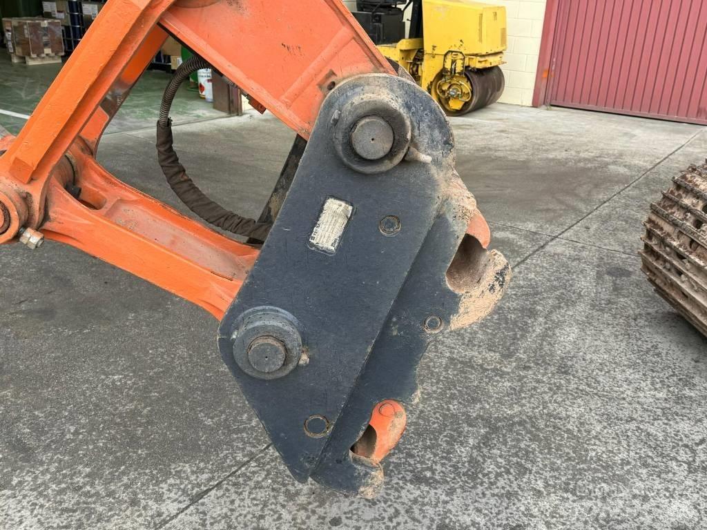 Hitachi ZX 210 LC-6 Escavatori cingolati