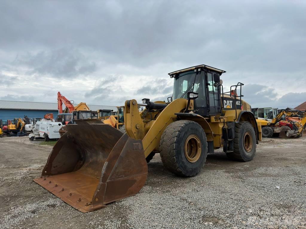 CAT 962 K Pale gommate