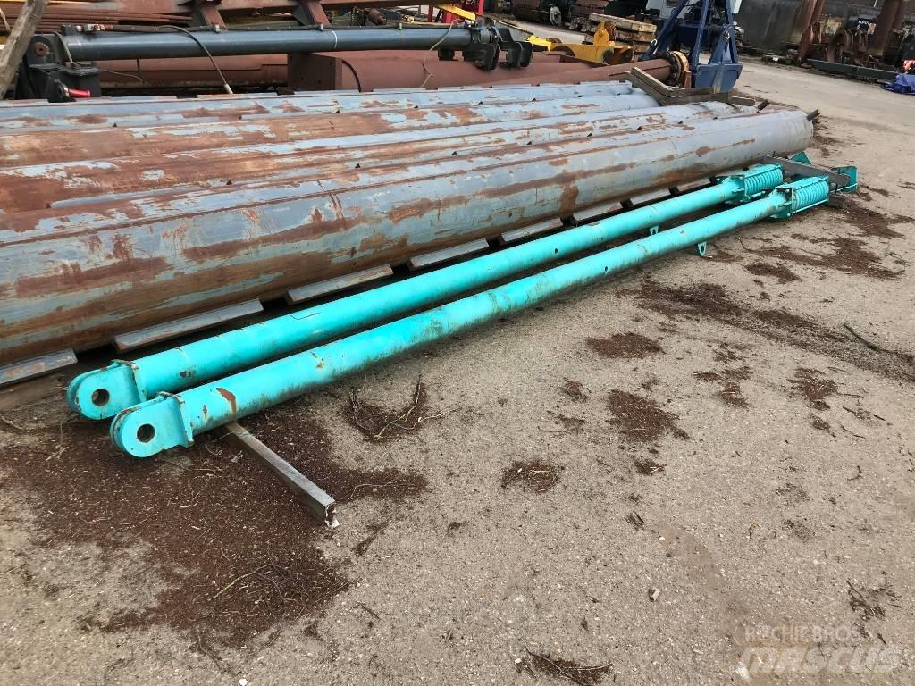 Kobelco CKE1350 Parti e equipaggiamenti per Gru