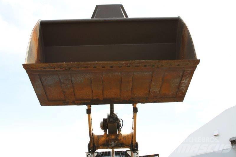 Liebherr L 576 Pale gommate